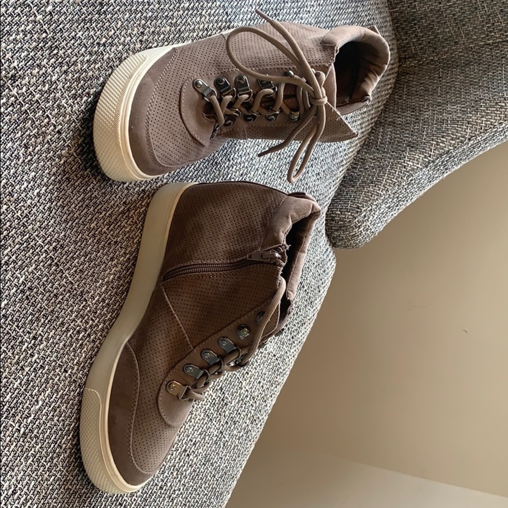 Platform SO sneakers